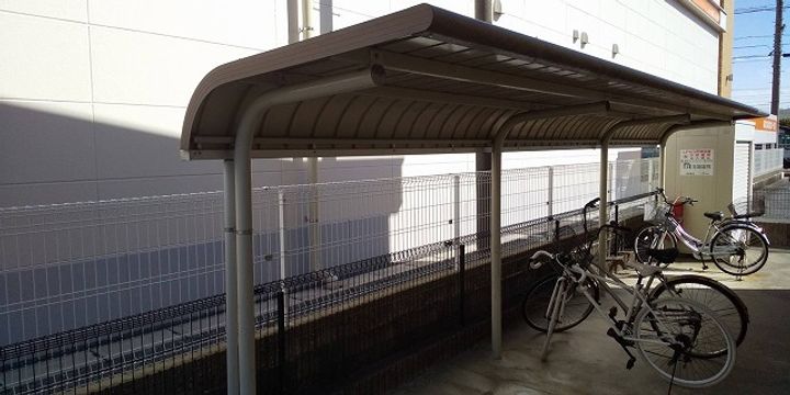 レオパレス川井の外観