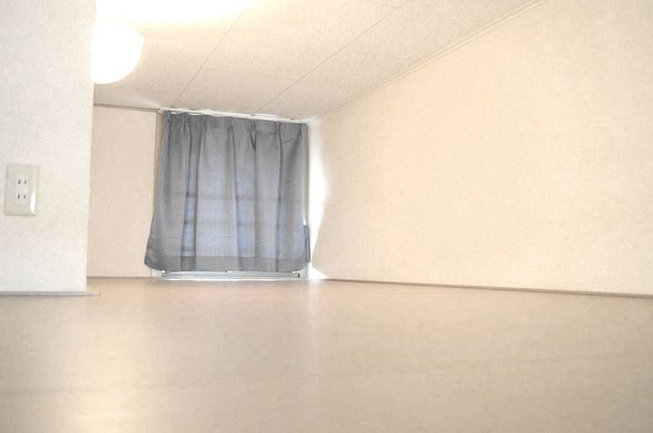 レオパレス藤の居間