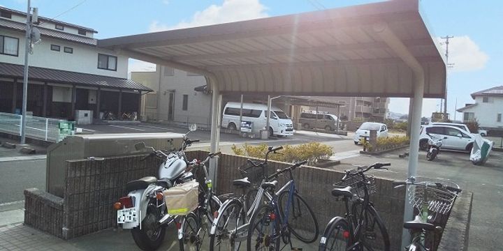 レオパレスNEGIYAの外観