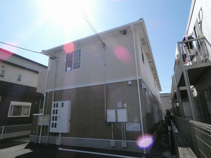 ラークヒルズ205の外観