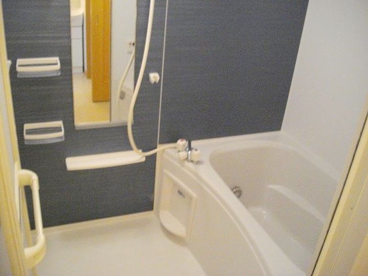 ユーイリーデの風呂