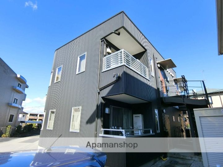 レフィーズの外観