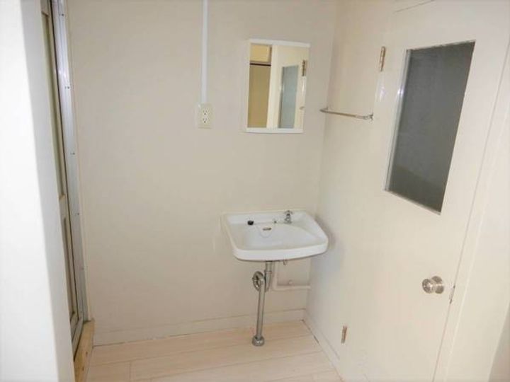 ビレッジハウス国本3号棟0108の内装