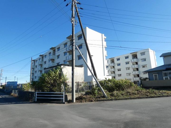ビレッジハウス上野部2号棟0501の外観