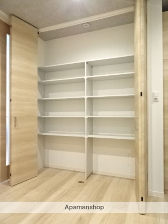 NEUN GLANZのその他画像