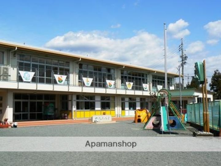 ブリーズ柳Bの周辺