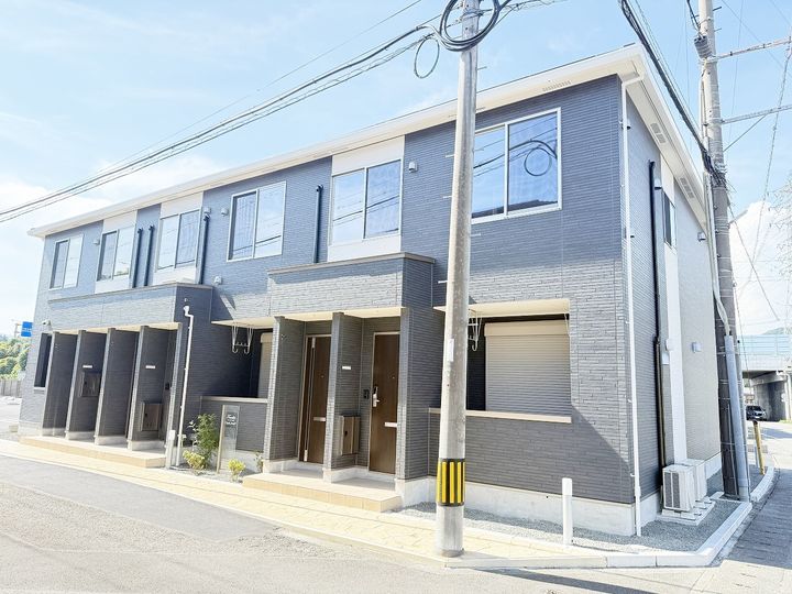 ファミリア元町の外観