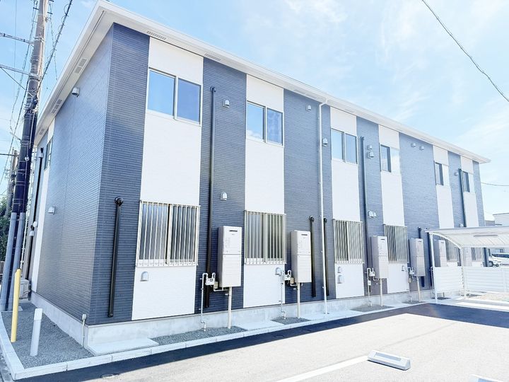 ファミリア元町の外観