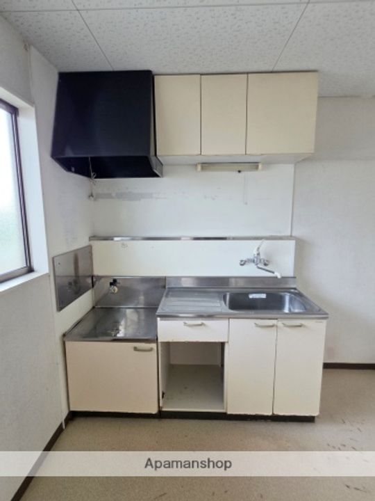 彩輝8Aのキッチン