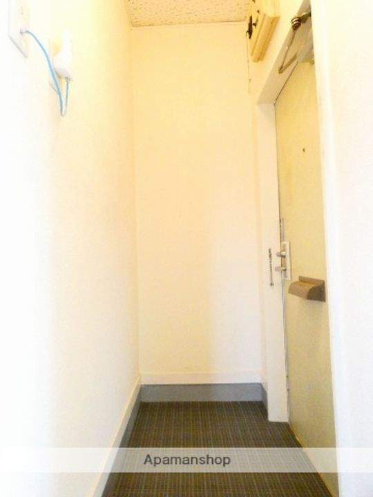 サンハイツ1の玄関