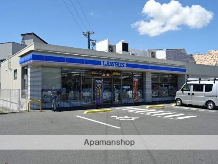 カルミア107の周辺