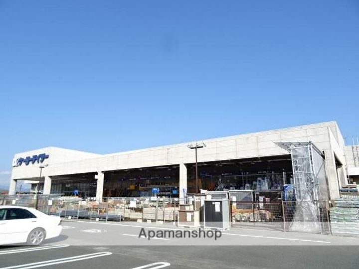 カルミア107の周辺