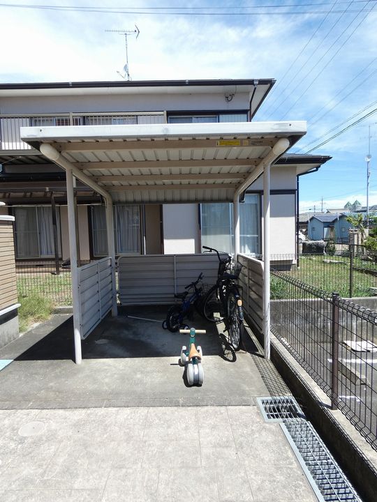 ウエストヒルズの外観