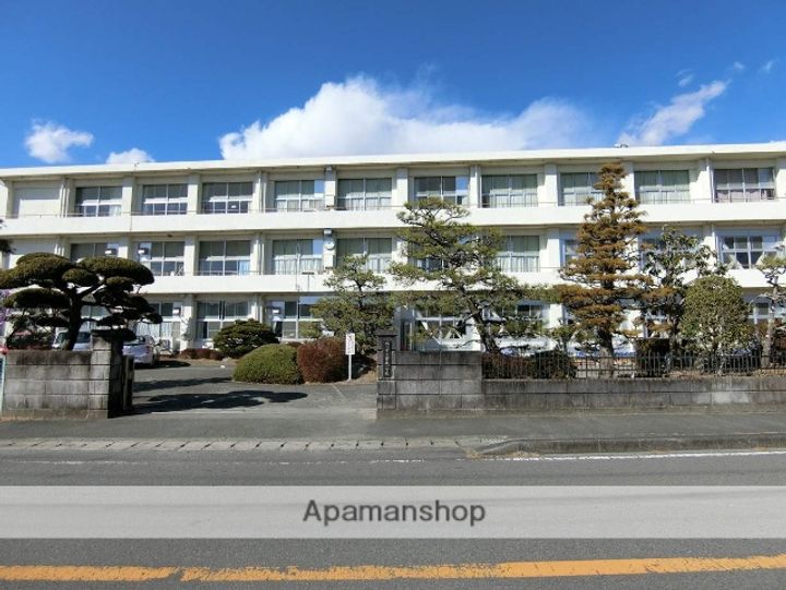 グロワール303の周辺