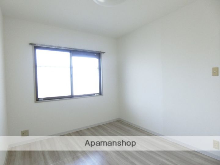 レーニア103の内装