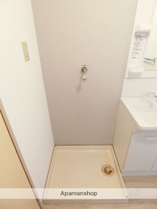 レーニア103の内装