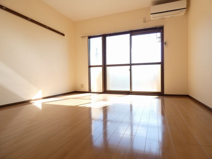 若宮物語の内装