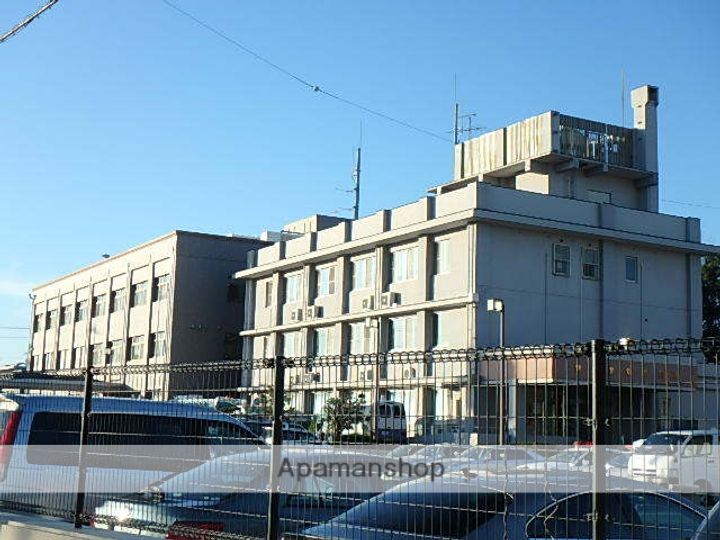 フェニーチェの周辺