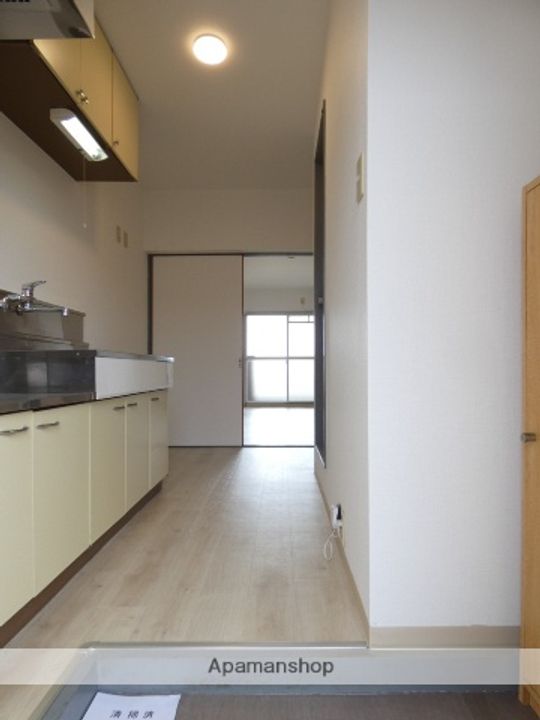 リバティーⅠ305の玄関