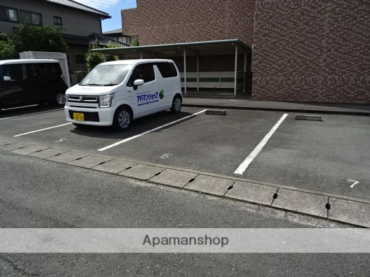 メゾンブルージュの外観