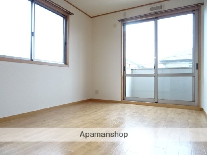 グランディアコートAの居間