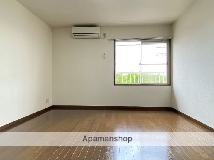 ハイツひまわりの居間