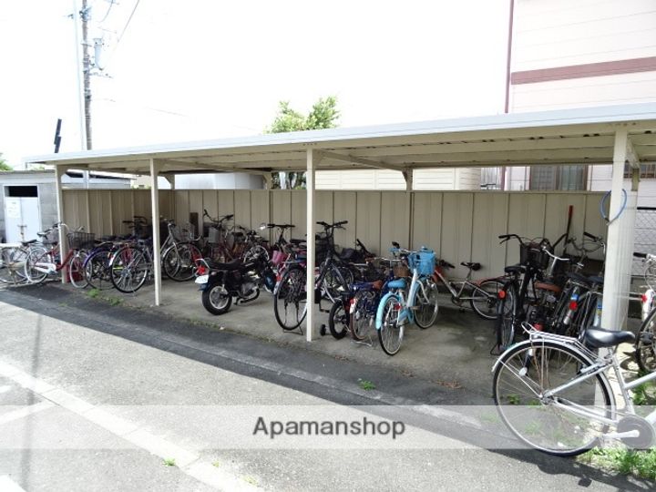 サリーナ浜北の外観