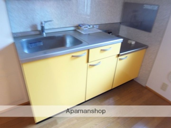 ティアラⅢ205のキッチン