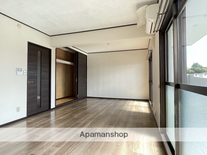 PARK SQUAREの内装