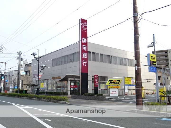 PARK SQUAREの周辺