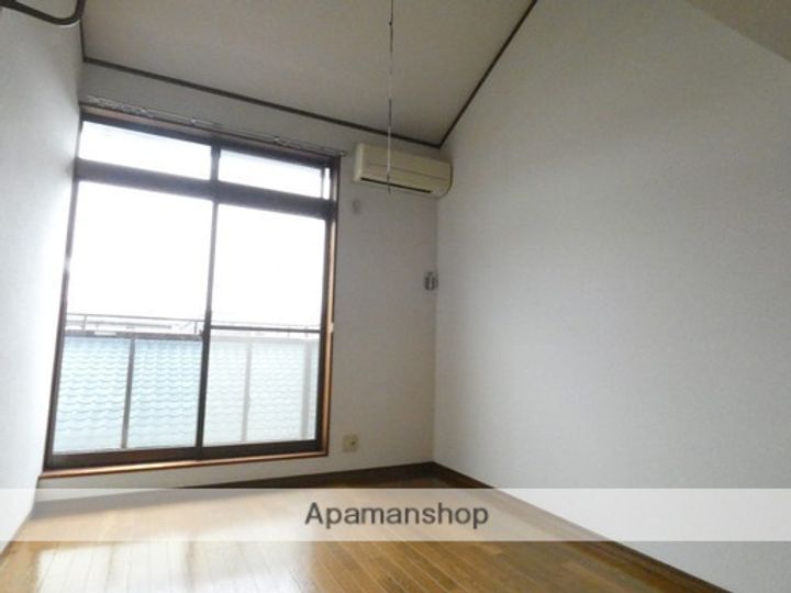 ジンヤビラ203の内装