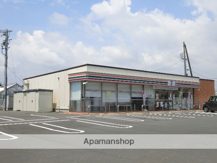 ジンヤビラ203の周辺