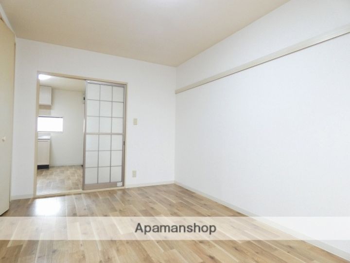 ヴェルドミールの内装