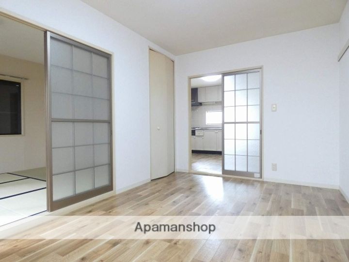 ヴェルドミールの内装