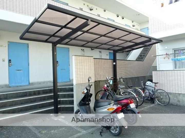 シャトレ富塚Bの外観