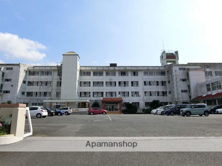 メゾンソレイユBの周辺
