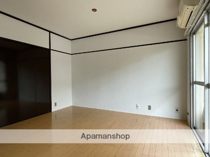 マンション佐鳴台101の内装