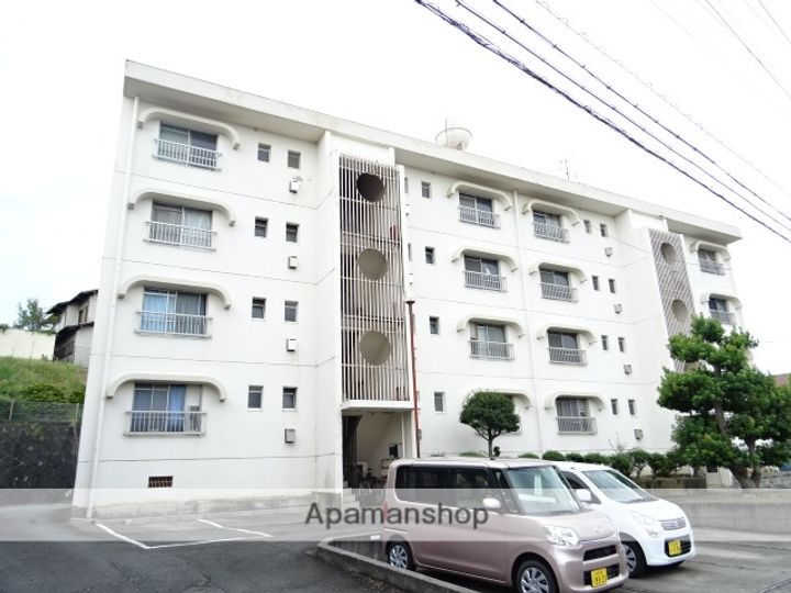 マンション佐鳴台101の外観