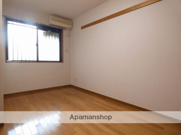 スカイコート菊川402の外観