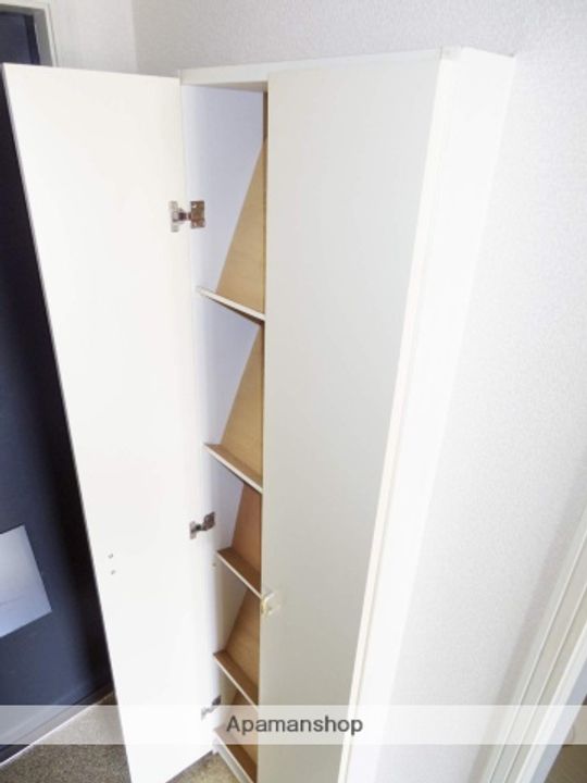 ガーデンコートTM和地山の内装