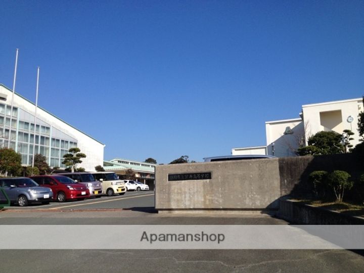 メゾンカネブン203の周辺