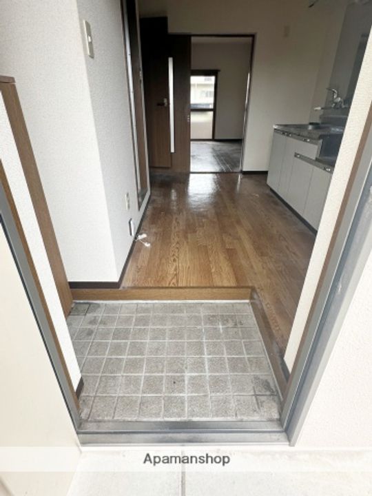 フェニーチェの玄関