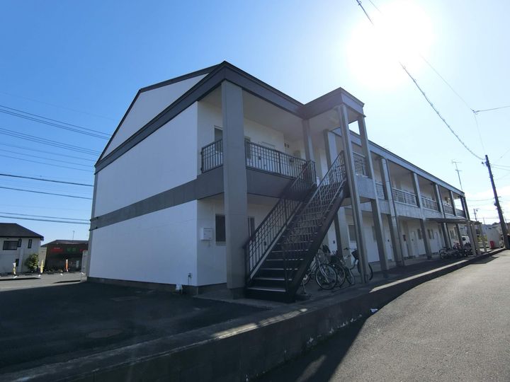 グリーンパレスの外観