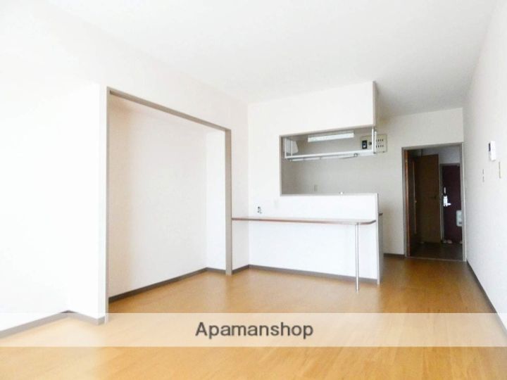 メゾンフロントーサの居間