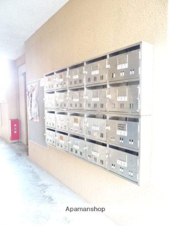 メゾンフロントーサの外観