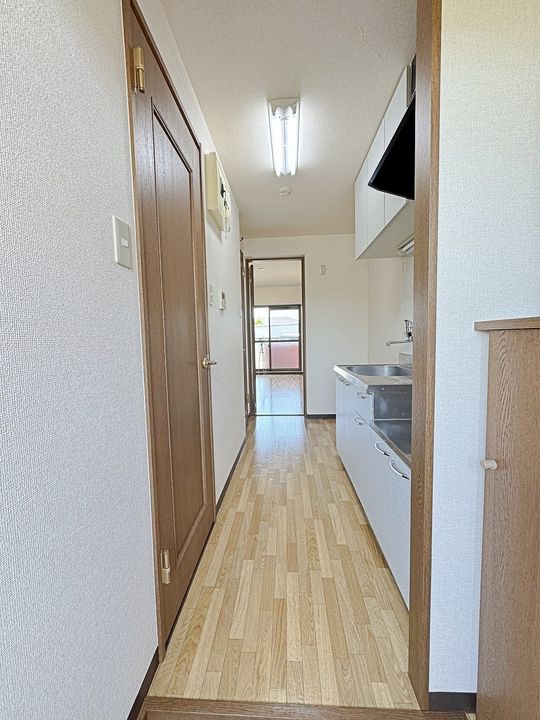 ドミールの玄関