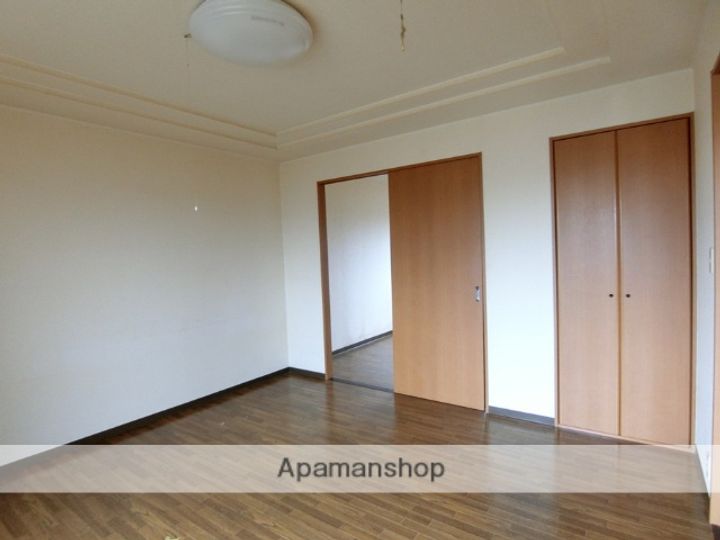 ハッピーメモリーの内装