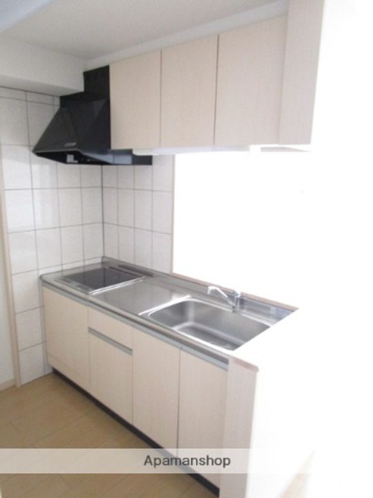 ヒバリーヒルズのキッチン