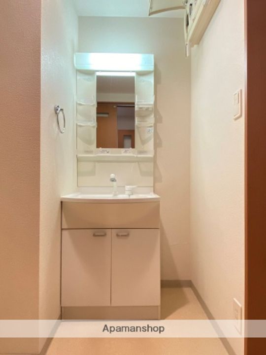 シュッド・エコールのその他画像