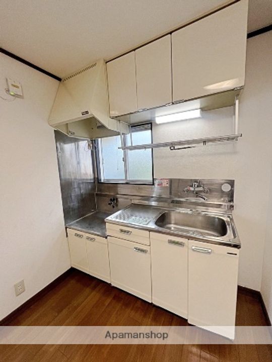 ハイツスルガのキッチン